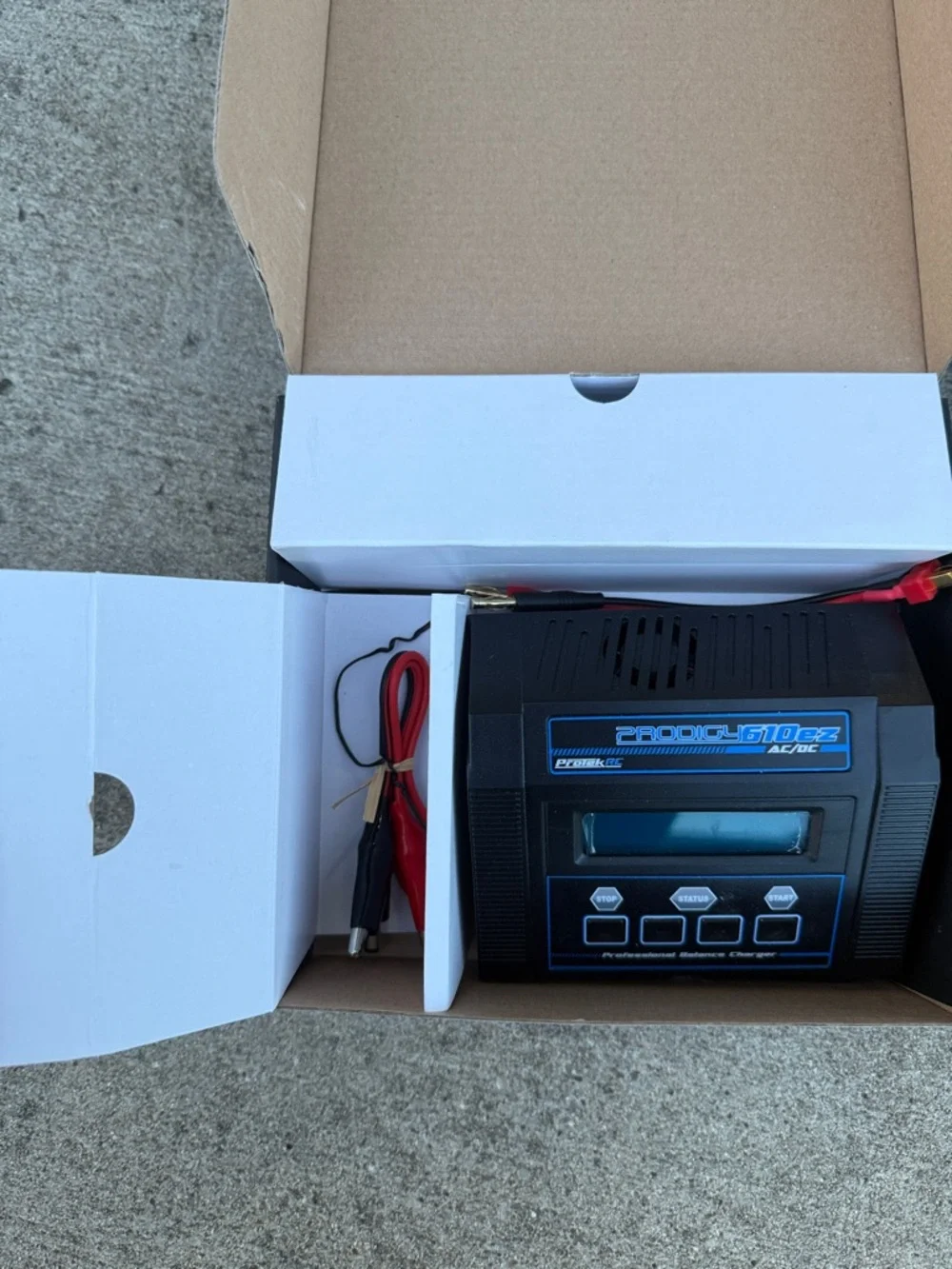 ProTek RC Prodigy 610sz AC/DC Charger - Black with Blue Accents
